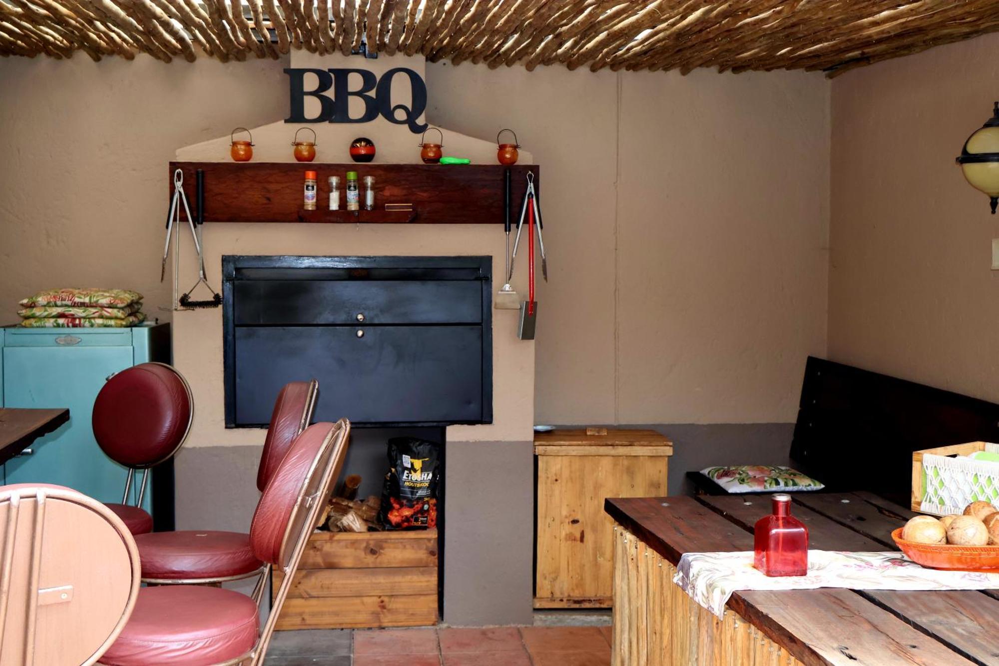 The Leopard Tree Bed & Breakfast Polokwane Exterior photo
