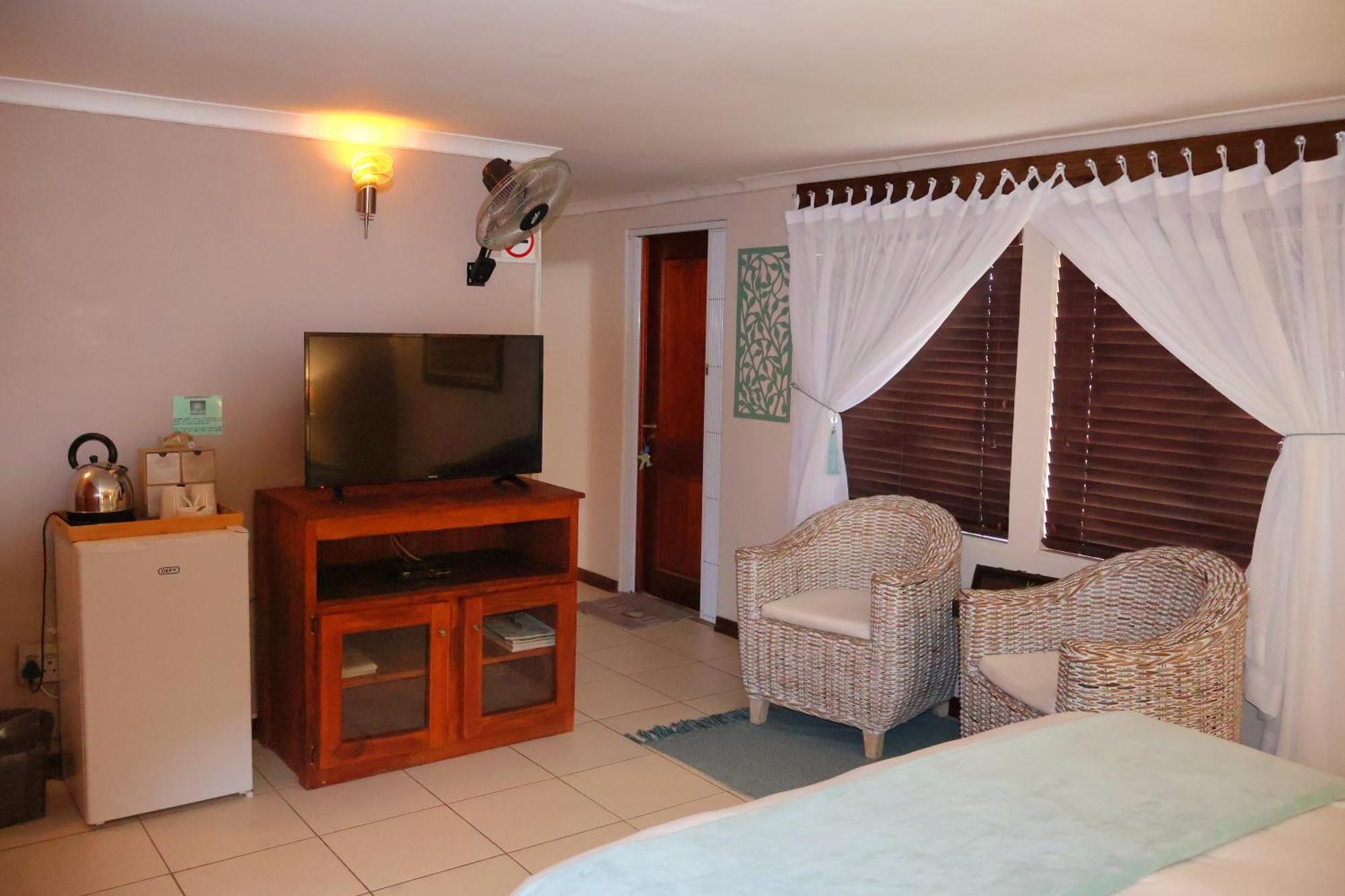 The Leopard Tree Bed & Breakfast Polokwane Exterior photo