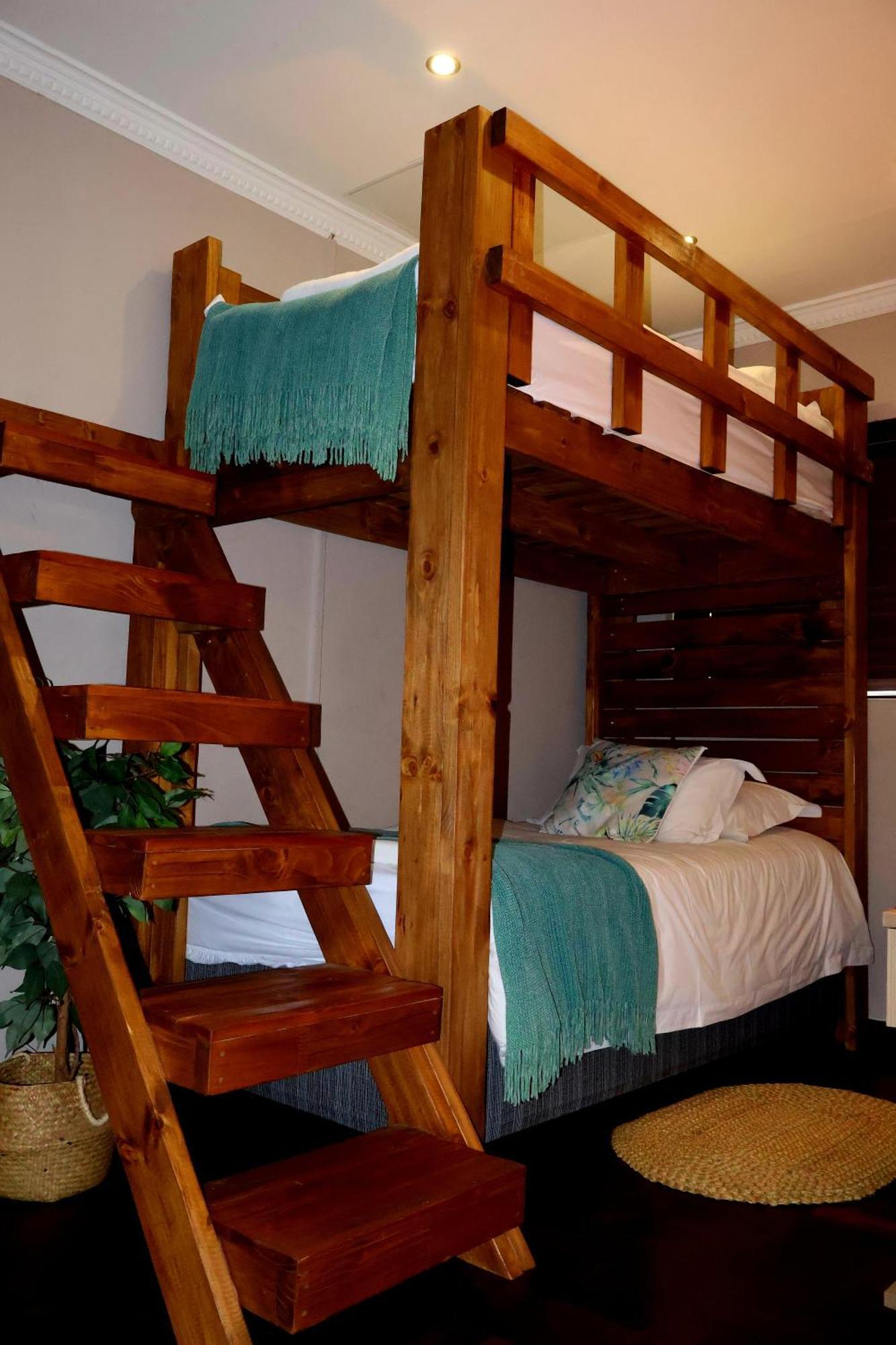 The Leopard Tree Bed & Breakfast Polokwane Exterior photo
